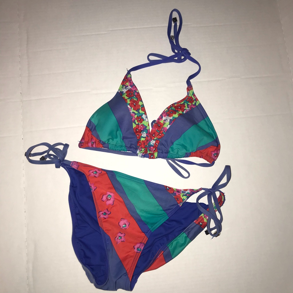 Dkny String Bikini
